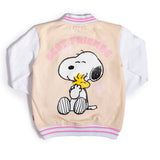 Chamarra Universitaria Snoopy® para Niña | Varsity Color Durazno con Bordado Oficial