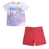 Conjunto 2 piezas de short rojo y playera blanca con estampado de Sunset Bay