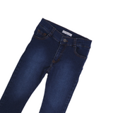 Conjunto  2 piezas de playera azul manga corta con estampado y pantalones de mezclilla