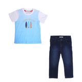 Conjunto  2 piezas de playera azul manga corta con estampado y pantalones de mezclilla